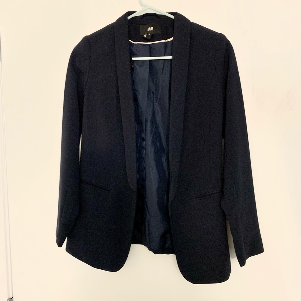 H and M navy blazer
